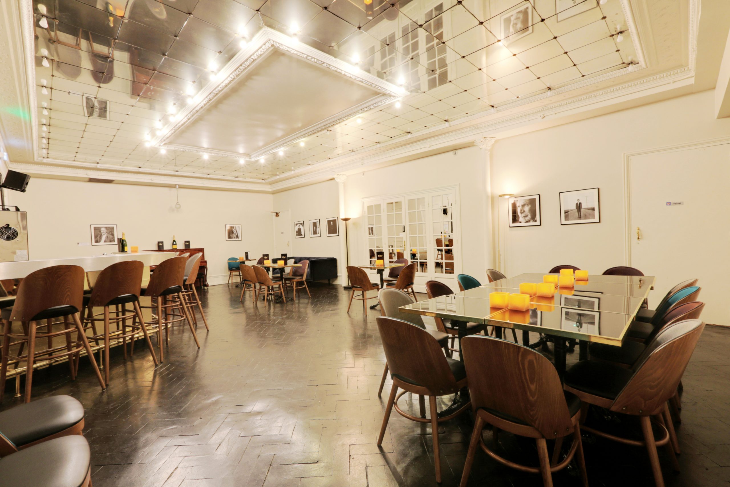 Ubu café photo 2